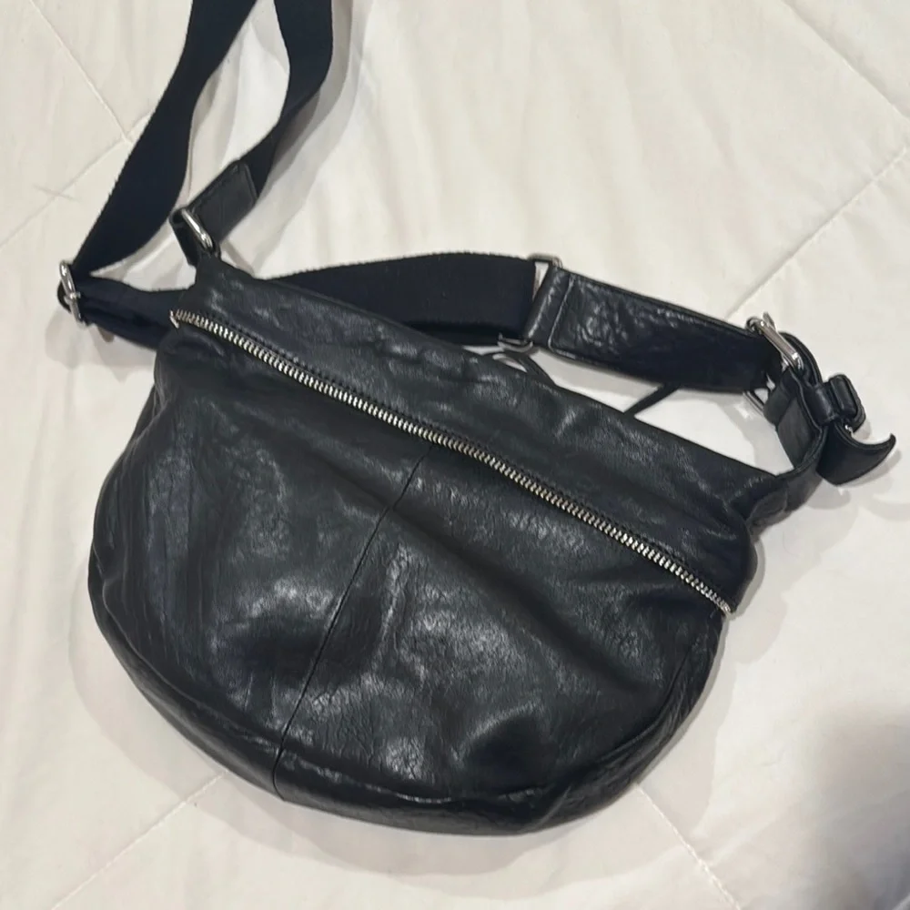 L.A.M.B. Black‎ Leather Crossbody Bag